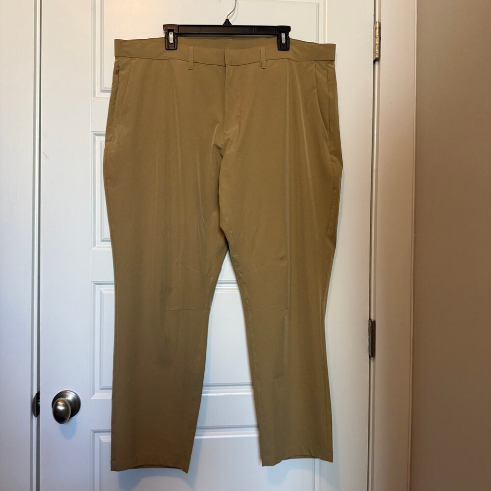 Fabletics Mens Pants Beige 42x30